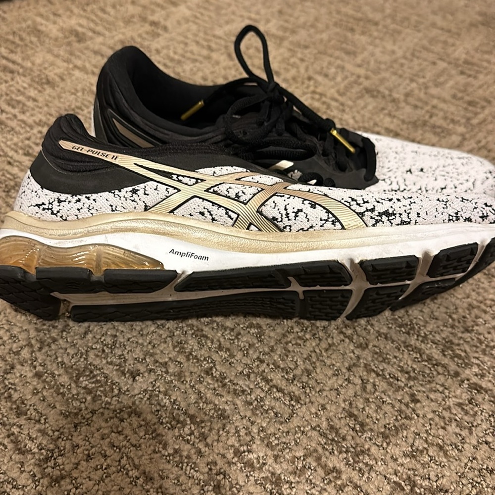 asics Gel Pulse Athletic Shoes - Picture 4 of 6